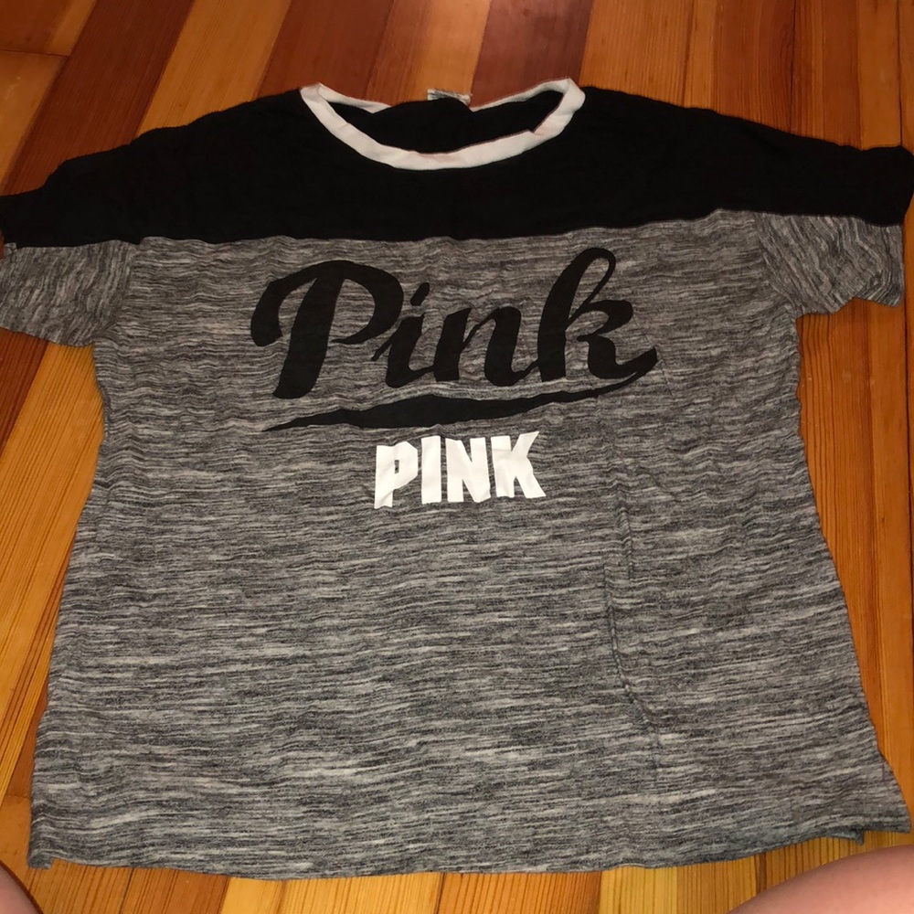 Women’s top V.S